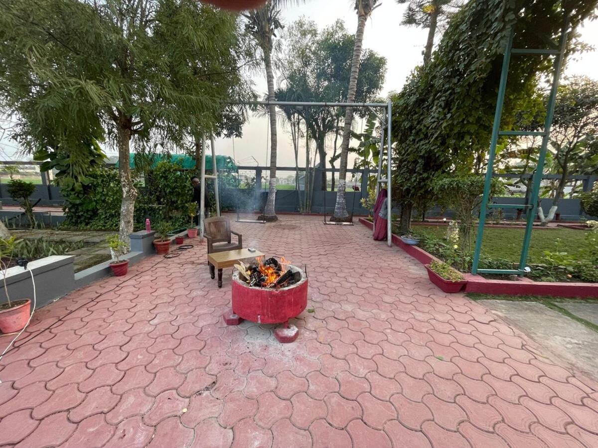 Kanadia Farm- A Perfect Retreat Holiday home *